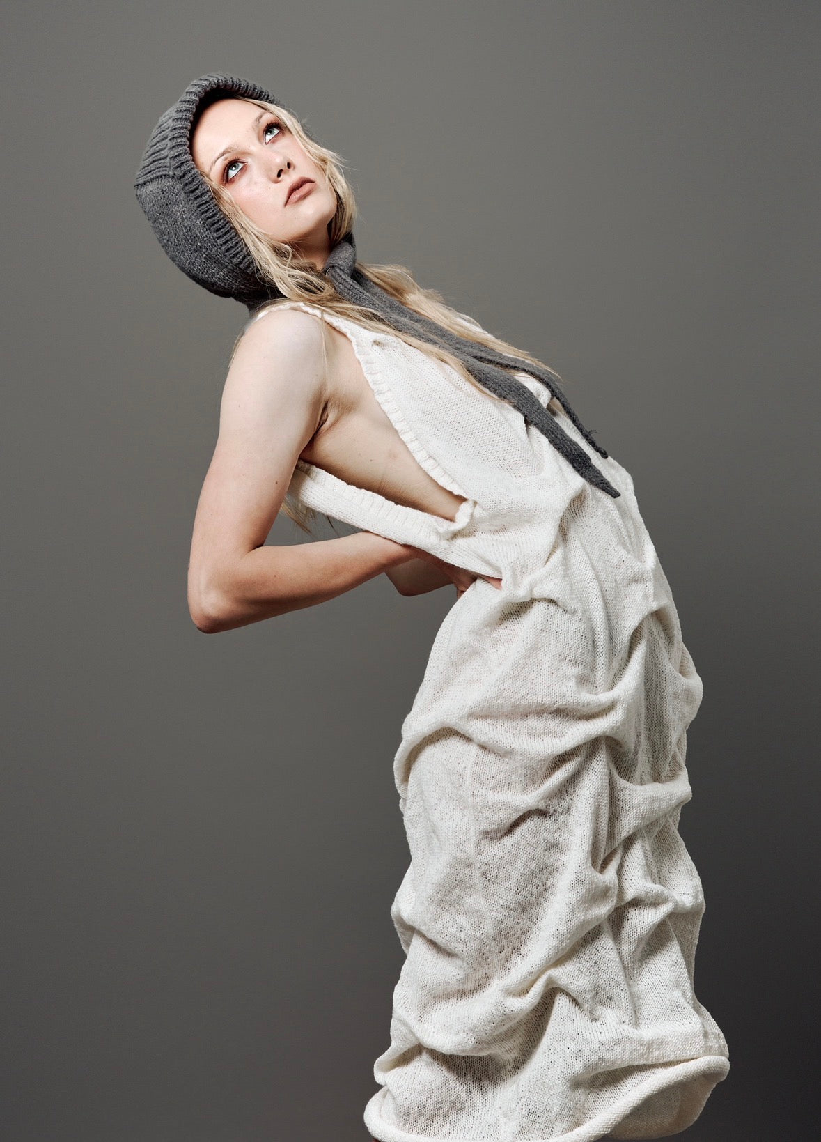Sleeveless oversized knit dress