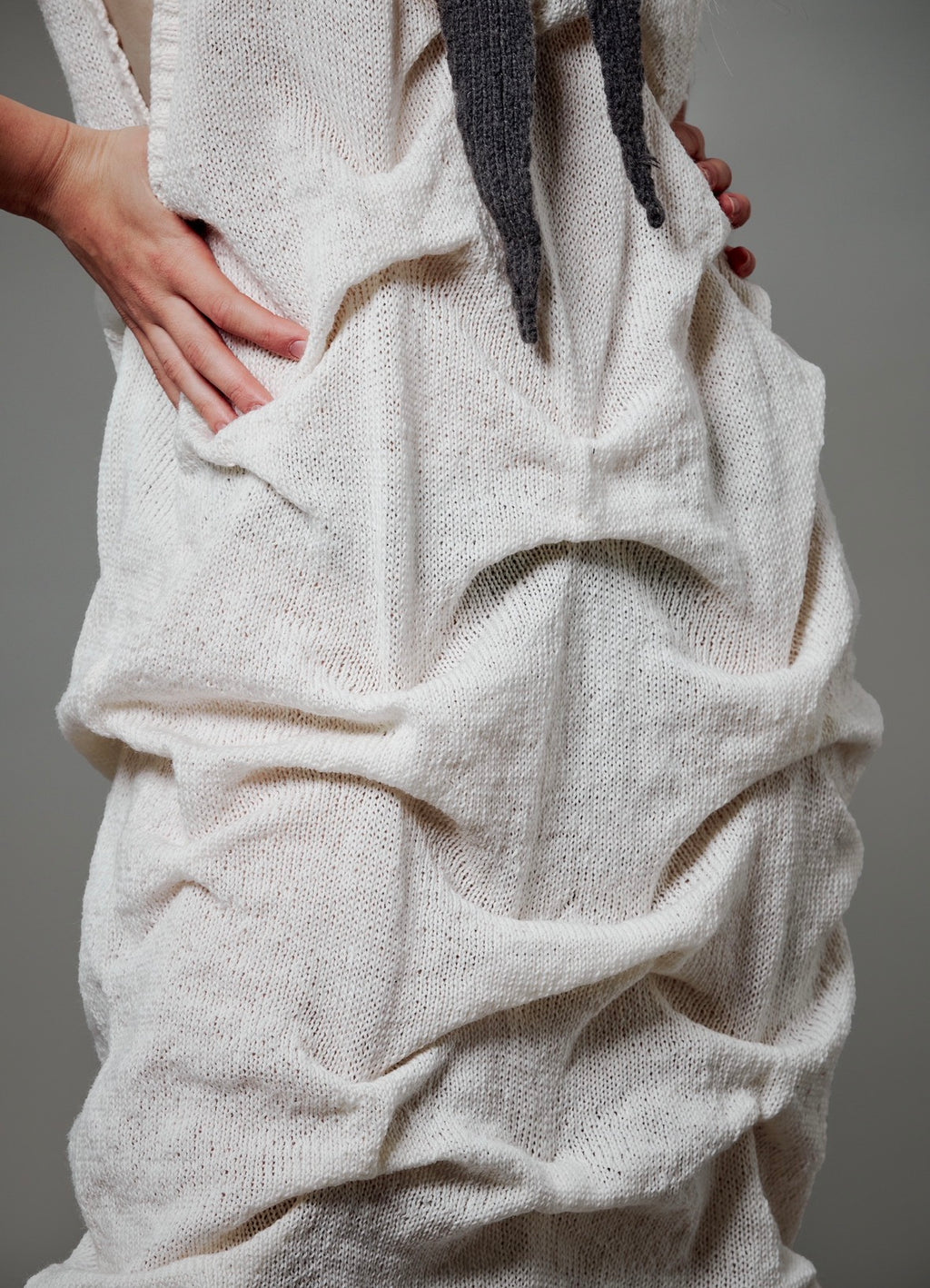 Sleeveless oversized knit dress